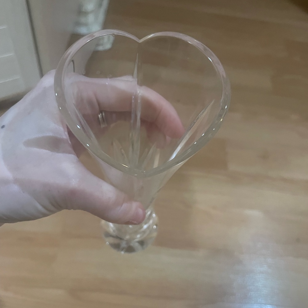Vintage Crystal Sweetheart Bud Vase - Picture 3 of 5